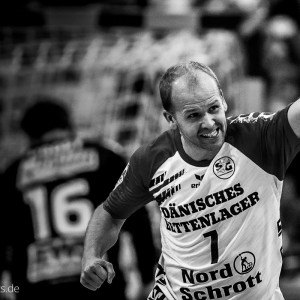 Anders Eggert im Spiel FRISCH AUF Goeppingen – Flensburg-Handewitt Anders Eggert im Spiel FRISCH AUF Goeppingen - Flensburg-Handewitt