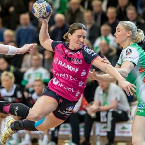 Anna Loerper im Spiel Frisch Auf Frauen - Tus Metzingen