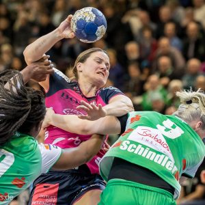 Anna Loerper im Spiel Frisch Auf Frauen - Tus Metzingen