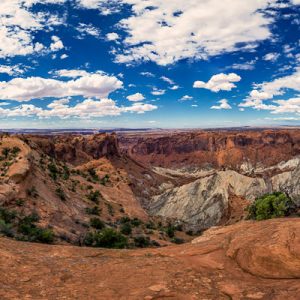 Blick zum Upheaval Dome als Panorama Blick zum Upheaval Dome als Panorama