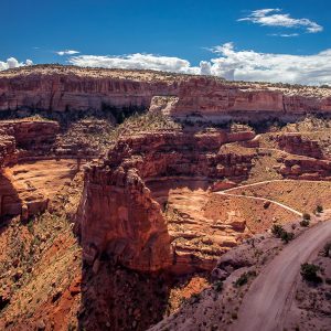 Der Shafer Canyon Overlook im Canyonlands Nationalpark Der Shafer Canyon Overlook im Canyonlands Nationalpark