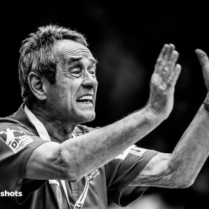 Dr Rolf Brack im Spiel FRISCH AUF Goeppingen - TuS N-Luebecke