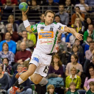 Dragos Oprea im Spiel Fuechse Berlin - Frisch Auf Goeppingen