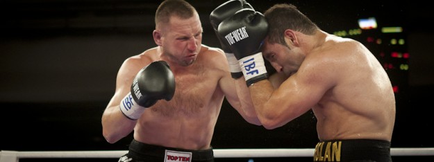 EWS Arena Boxen:Firat Arslan-Lubos Suda EWS Arena Boxen:Firat Arslan-Lubos Suda