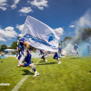 Einlauf zum Spiel Albershausen Crusaders – Nuernberg Rams Einlauf zum Spiel Albershausen Crusaders - Nuernberg Rams