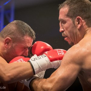 Firat Arslan gegen Nuri Seferi Firat Arslan gegen Nuri Seferi
