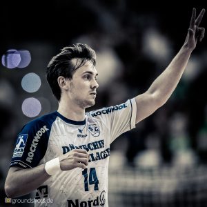 Hampus Wanne im Spiel FRISCH AUF Goeppingen – Flensburg-Handewitt Hampus Wanne im Spiel FRISCH AUF Goeppingen - Flensburg-Handewitt