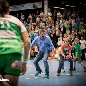 Holger Riegel erwartet Michaela Hrbkova