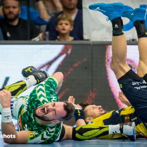 Jens Schoengarth landet unsanft Jens Schoengarth landet unsanft