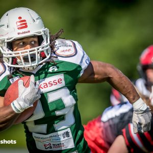 Jerome Manyema im Spiel Schwaebisch Hall Unicorns gegen Marburg Mercenaries Jerome Manyema im Spiel Schwaebisch Hall Unicorns gegen Marburg Mercenaries