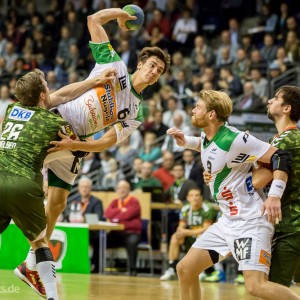 Jona Schoch im Spiel Fuechse Berlin - Frisch Auf Goeppingen