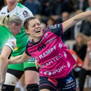 Katharina Beddies im Spiel Frisch Auf Frauen - Tus Metzingen