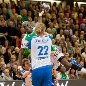 Kevynn Nyokas im Spiel Frisch Auf Goeppingen - Bergischer HC