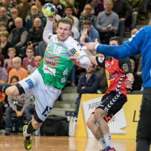 Lars Kaufmann im Europapokal FRISCH AUF Goeppingen – BM Granollers Lars Kaufmann im Europapokal FRISCH AUF Goeppingen - BM Granollers