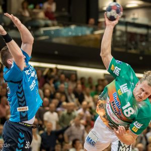 Lars Kaufmann im Spiel FRISCH AUF Goeppingen - HC Erlangen