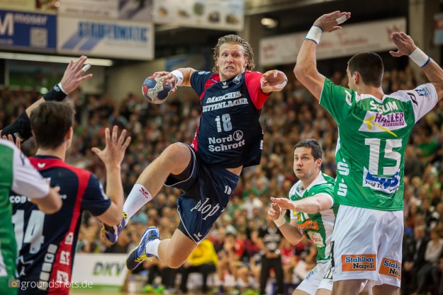 Lars Kaufmann im Spiel Frisch Auf Goeppingen – SG Flensburg-Handewitt Lars Kaufmann im Spiel Frisch Auf Goeppingen - SG Flensburg-Handewitt