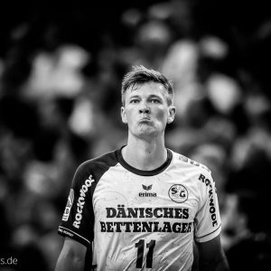 Lasse Svan im Spiel FRISCH AUF Goeppingen – Flensburg-Handewitt Lasse Svan im Spiel FRISCH AUF Goeppingen - Flensburg-Handewitt