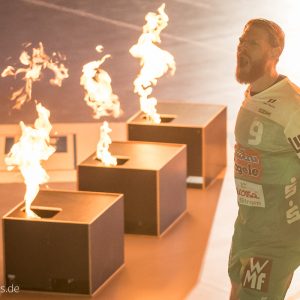 Manuel Spaeth beim Einlauf zum Finale im EHF-Pokal Manuel Spaeth beim Einlauf zum Finale im EHF-Pokal