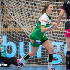 Michaela Hrbkova im Spiel Frisch Auf Frauen - TuS Metzingen