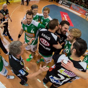 Mimi Kraus mit einem Kuesschen fuer Primoz Prost Mimi Kraus mit einem Kuesschen fuer Primoz Prost