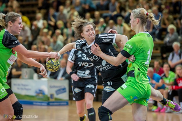 Nadine Smit im Spiel Frisch Auf Goeppingen Frauen - Celle