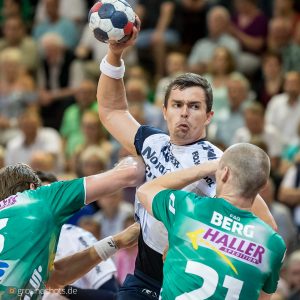 Rasmus Lauge im Spiel FRISCH AUF Goeppingen – Flensburg-Handewitt Rasmus Lauge im Spiel FRISCH AUF Goeppingen - Flensburg-Handewitt