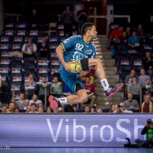 Raul Santos – Sieger des Trickwurfcontests beim Allstar Game der Handball Bundesliga 2015 Raul Santos - Sieger des Trickwurfcontests beim Allstar Game der Handball Bundesliga 2015