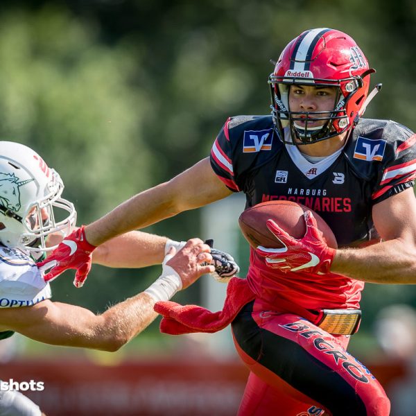 Silas Nacita im Spiel Schwaebisch Hall Unicorns gegen Marburg Mercenaries Silas Nacita im Spiel Schwaebisch Hall Unicorns gegen Marburg Mercenaries