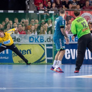 Silvio Heinevetter wirft aufs Tor beim Allstar Game der Handball Bundesliga 2015 Silvio Heinevetter wirft aufs Tor beim Allstar Game der Handball Bundesliga 2015