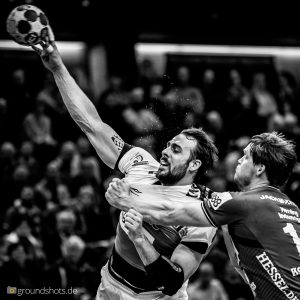 Tim Kneule im Spiel FRISCH AUF Goeppingen - HC Midtjylland