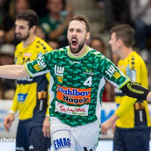 Tim Kneule im Spiel FRISCH AUF Goeppingen – Rhein-Neckar Loewen Tim Kneule im Spiel FRISCH AUF Goeppingen - Rhein-Neckar Loewen