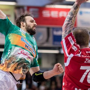 Tim Kneule im Spiel FRISCH AUF Goeppingen - TBV Lemgo