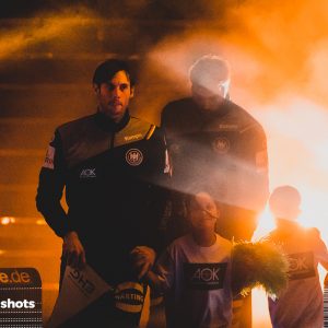 Uwe Gensheimer und Andreas Wolff beim Einlauf Uwe Gensheimer und Andreas Wolff beim Einlauf