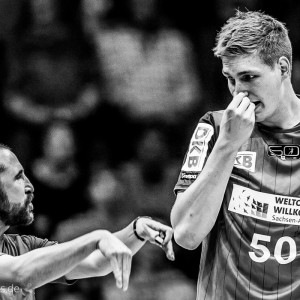 We play Handball We play Handball