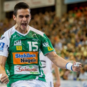 Zarko Sesum im Spiel Frisch Auf Goeppingen – GWD Minden Zarko Sesum im Spiel Frisch Auf Goeppingen - GWD Minden