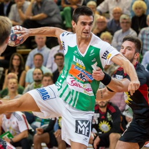 Zarko Sesum im Spiel Frisch Auf Goeppingen – TuS N-Luebbecke Zarko Sesum im Spiel Frisch Auf Goeppingen - TuS N-Luebbecke