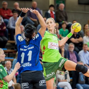 Alla Vojtiskova im Spiel Frisch Auf Frauen - Mietzen Trier