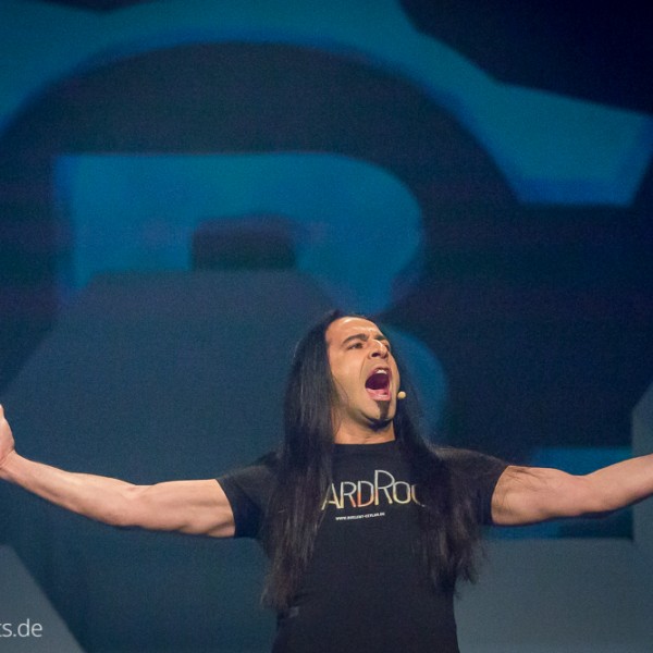 Buelent Ceylan mit seinem Programm Haardrock