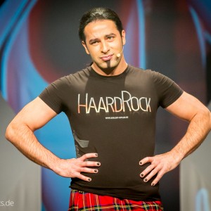 Buelent Ceylan mit seinem Programm Haardrock