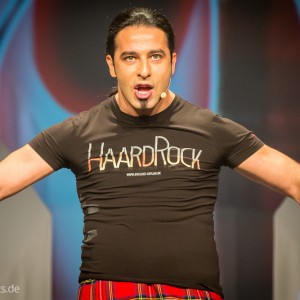 Buelent Ceylan mit seinem Programm Haardrock