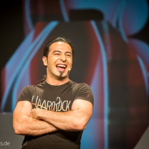 Buelent Ceylan mit seinem Programm Haardrock