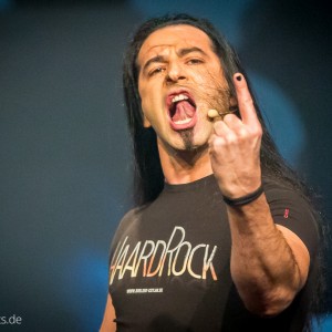 Buelent Ceylan mit seinem Programm Haardrock