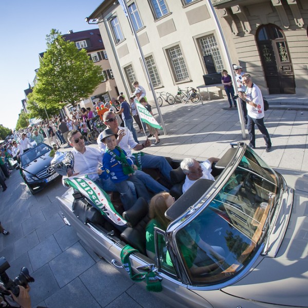 ehf-pokal_frisch_auf_goeppingen_feier_rathaus-1