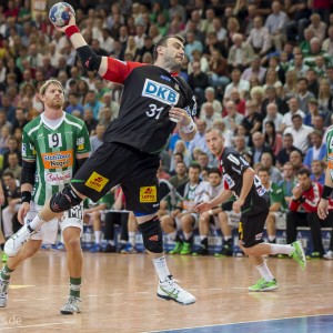 Bartosz Jurecki  im Spiel Frisch Auf Goeppingen – SC Magdeburg Handball-Bundesliga 2013/2014 Bartosz Jurecki  im Spiel Frisch Auf Goeppingen - SC Magdeburg Handball-Bundesliga 2013/2014