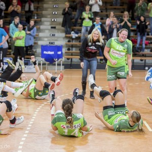 Jubel nach dem Spiel Frisch Auf Goeppingen Frauen – VfL Oldenburg Jubel nach dem Spiel Frisch Auf Goeppingen Frauen - VfL Oldenburg