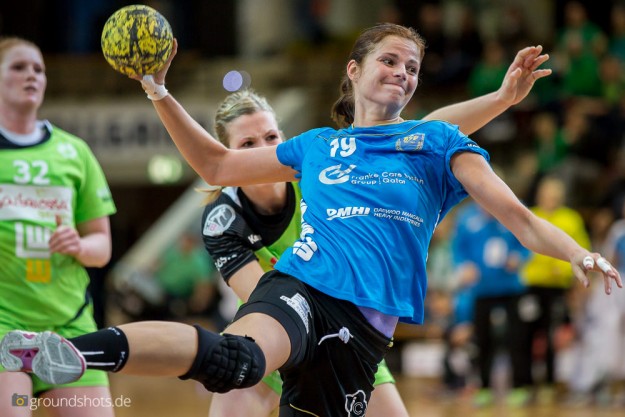 Jessica-Oldenburg-im-Spiel-Frisch-Auf-Goeppingen-Frauen-Buxtehuder-SV