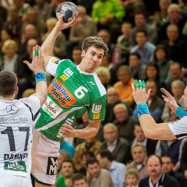 Jona-Schoch-im-Spiel-Frisch-Auf-Goeppingen-MT-Melsungen Jona-Schoch-im-Spiel-Frisch-Auf-Goeppingen-MT-Melsungen