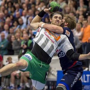 Tim Kneule im Spiel HBW Balingen-Weilstetten – Frisch Auf Goeppingen Tim Kneule im Spiel HBW Balingen-Weilstetten - Frisch Auf Goeppingen